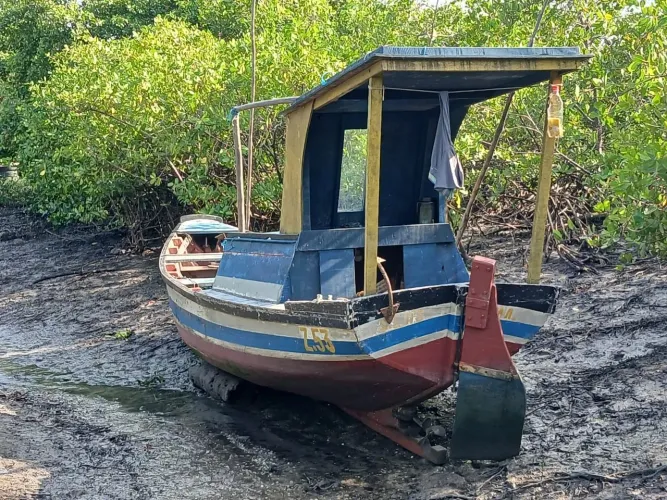 Vendo uma biana a moto ihamar.b 8 todo original 