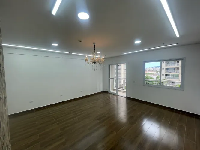 Aluga sala comercial em Santos por 2450,00 pacote