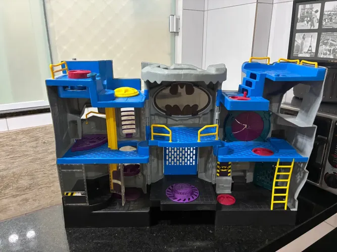 Batcaverna Imaginext