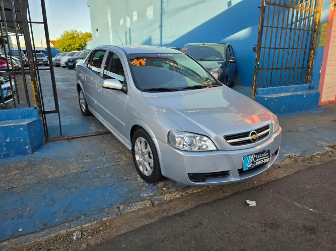 Chevrolet Astra Sed. Advant. 2.0 8V MPFI Flexp. 4P 2011