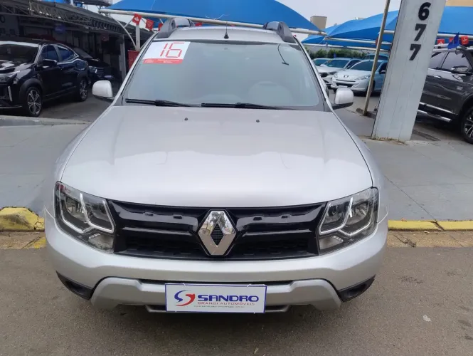 Renault Duster Dynamique 2.0 Hi-flex 16V Aut. 2016