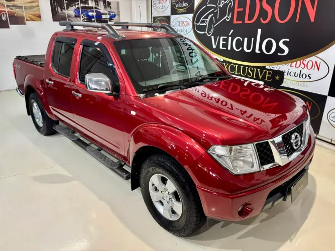 Nissan Frontier LE CD 4X4 2.5 TB Diesel Aut. 2010