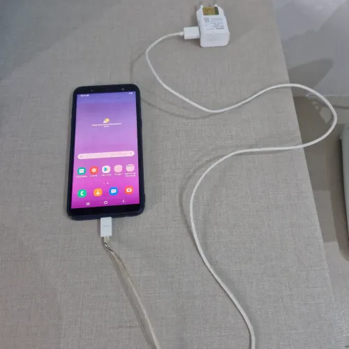 CELULAR SAMSUNG J8
