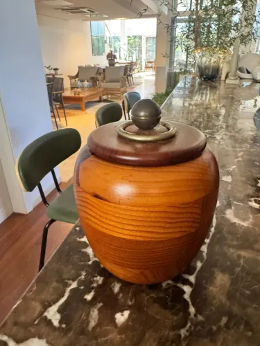 Caixinha decorativa de madeira de 199,00 por 89,00