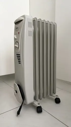 Aquecedor a óleo/ elétrico Midea 220v