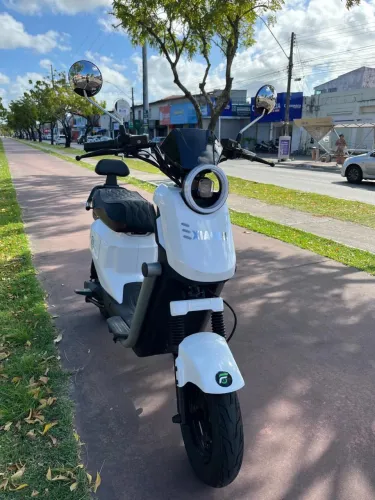 SCOOTER ELÉTRICA FLY 1000W ? PRATICAMENTE NOVA!