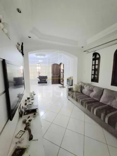 Vende Casa - 234m² - com Piscina - Vila Assunção - Santo André/SP