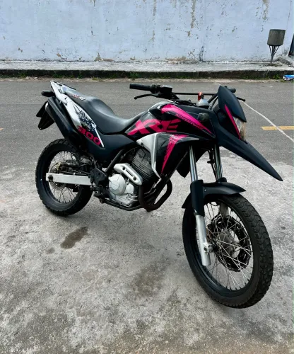 Moto Honda XRE 300 - Ano 2014