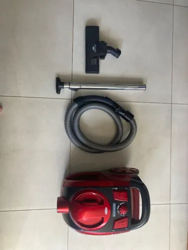 Aspirador de pó Black+Decker AP4000