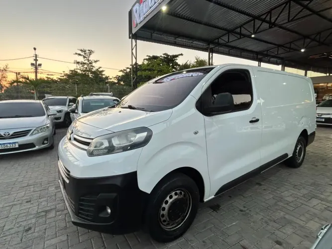 Citroen Jumpy Furgão 1.6 Turbo Diesel 2020