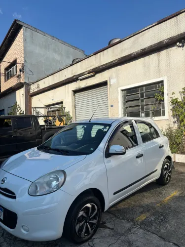 Nissan March S 1.0 16V Flex Fuel 5P 2012