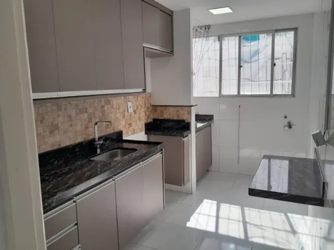Apartamento 02 Quartos, Andar Térreo - Praia da Costa