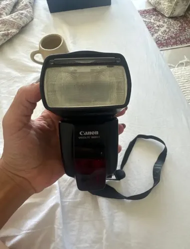 flash canon