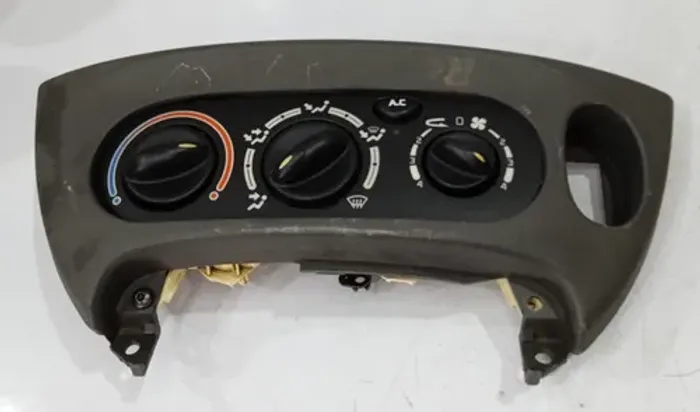 Comando De Ar Megane 2001 2002