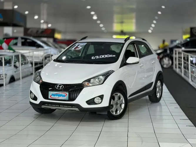 Hyundai HB20X Style 1.6 Flex 16V Mec. 2015