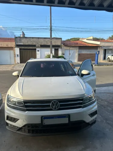 Volkswagen Tiguan Allspac Comf 250 TSI 1.4 Flex 2018