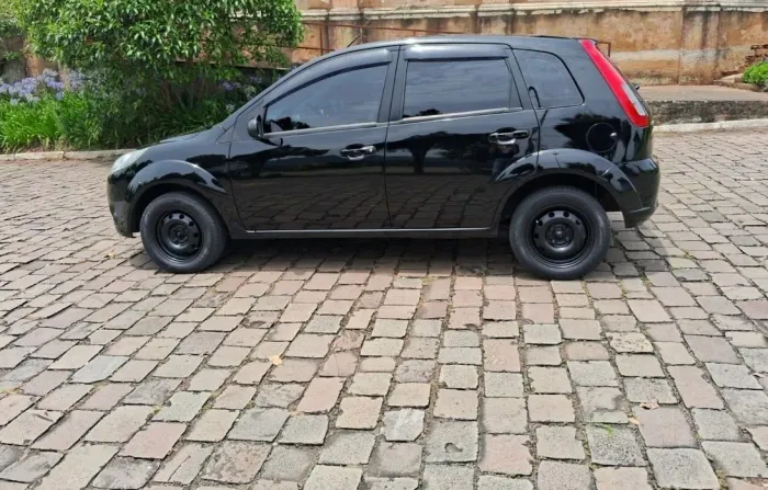 Ford Fiesta SE 1.6 8V Flex 5P 2014