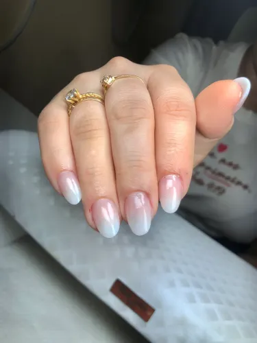 Manicure à domicílio 