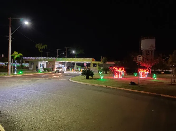 Casa condomínio imperial - Trindade - Goiás