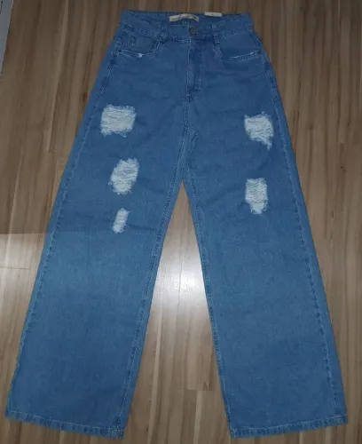 Calça Jeans Wide Leg - NOVA na etiqueta