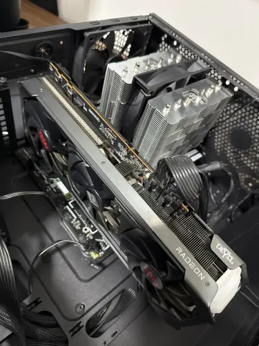 RX 6700 XT RED DEVIL