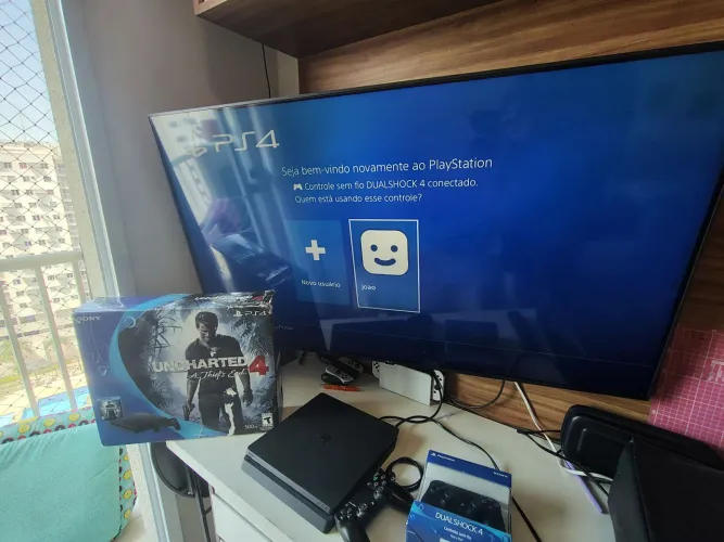 PS4 desbloqueado completo 2 controles