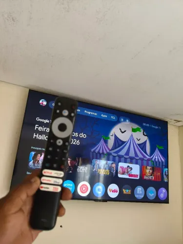 Vendo Tv TCL 65 POLEGADAS borda infinita cem detalhes vem nela zera