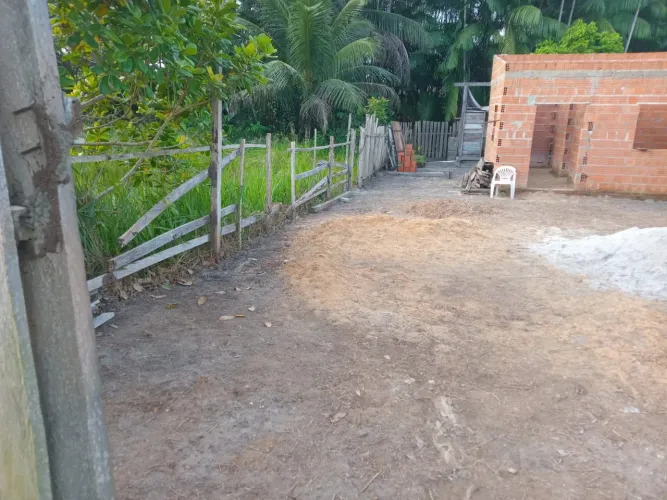 Casa em vila de lindoia 