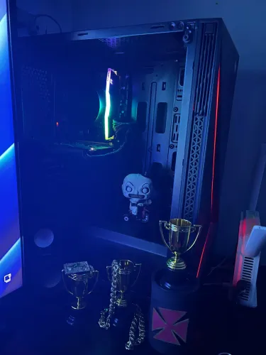 Vendo ou Troco pc gamer Pichau Ryzen 5 3500x, 1TB e ssd 300gb, GTX 1650