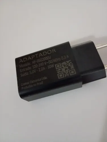 Adpitador de celular Motorola novo