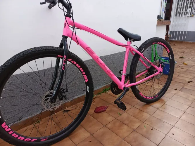 Bicicleta Aro 29 Rosa Pink Com Marchas e Freio a Disco