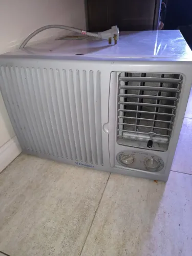 Ar condicionado Electrolux 7500 bt - quente e frio