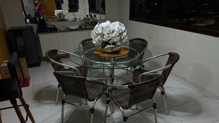 Mesa Alumínio em Junco 6 cadeiras