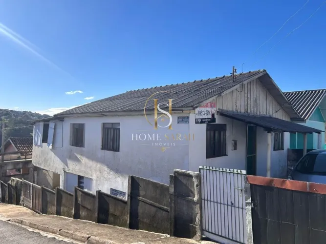 Terreno com 2 Casas à venda no bairro Bom Jesus centro de Telêmaco Borba