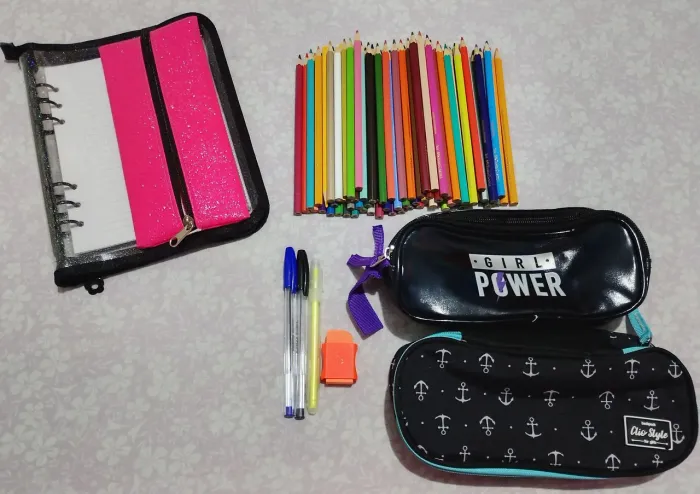 Kit desapego papelaria APROVEITE!!