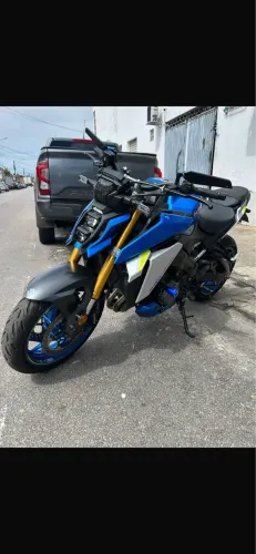 Suzuki GSX-S 1000 Azul