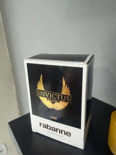 Perfume masculino Invictus Victory Elixir