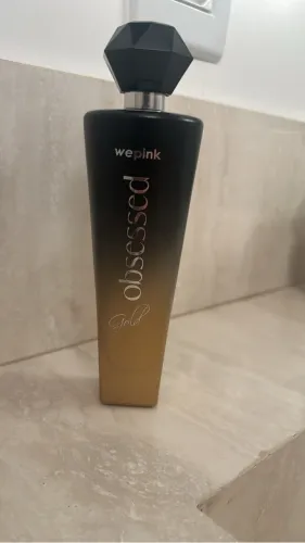Perfume Obsessed Gold