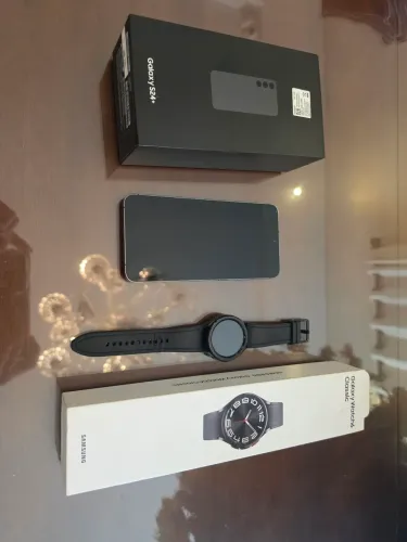 Galaxy S24+ 512g / Galaxy Watch6 classic 44mm