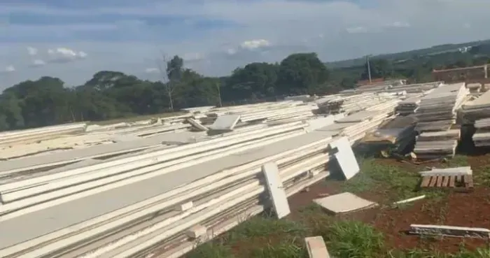 Telhas sanduíche 