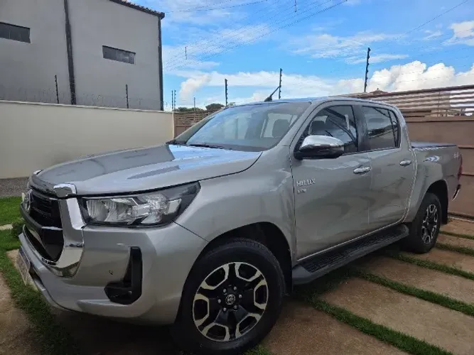 Toyota Hilux CD SRV 4X4 2.7 Flex 16V Aut. 2021