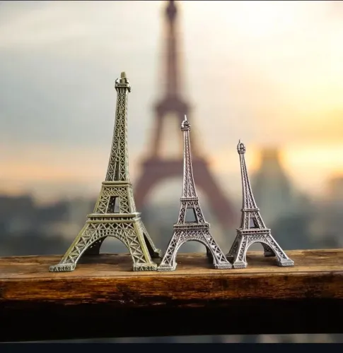 Conjunto contendo três Torres Eiffel Room Decor