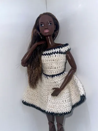 Vestido branco para Barbie