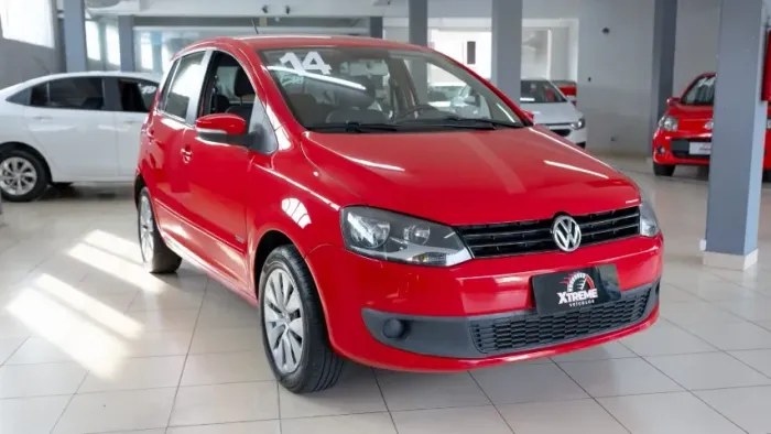 Volkswagen Fox 1.0 MI Total Flex 8V 5P 2014