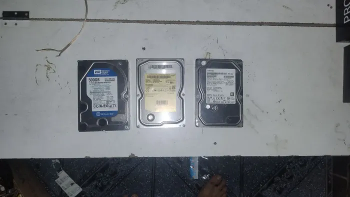 3 HDs 500gb