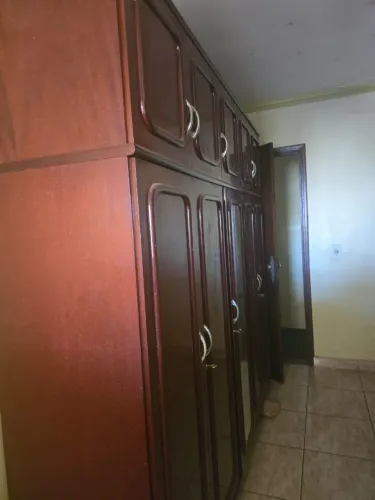 Guarda roupa madeira maciça