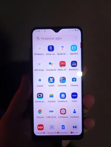 Motorola E22 semi novo..nunca trocou a tela