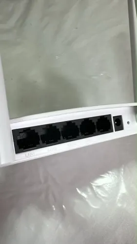 Roteador 4 antenas 5 portas