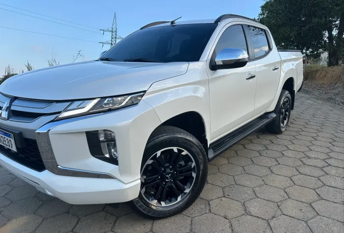 Mitsubishi L200 Triton Sport HPE 2.4 CD Diesel Aut. 2024