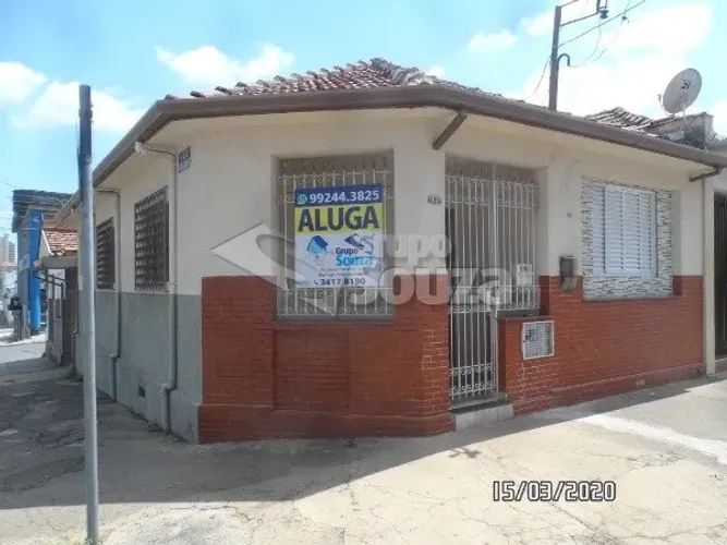 casa com 2 quartos para alugar no BAIRRO ALTO